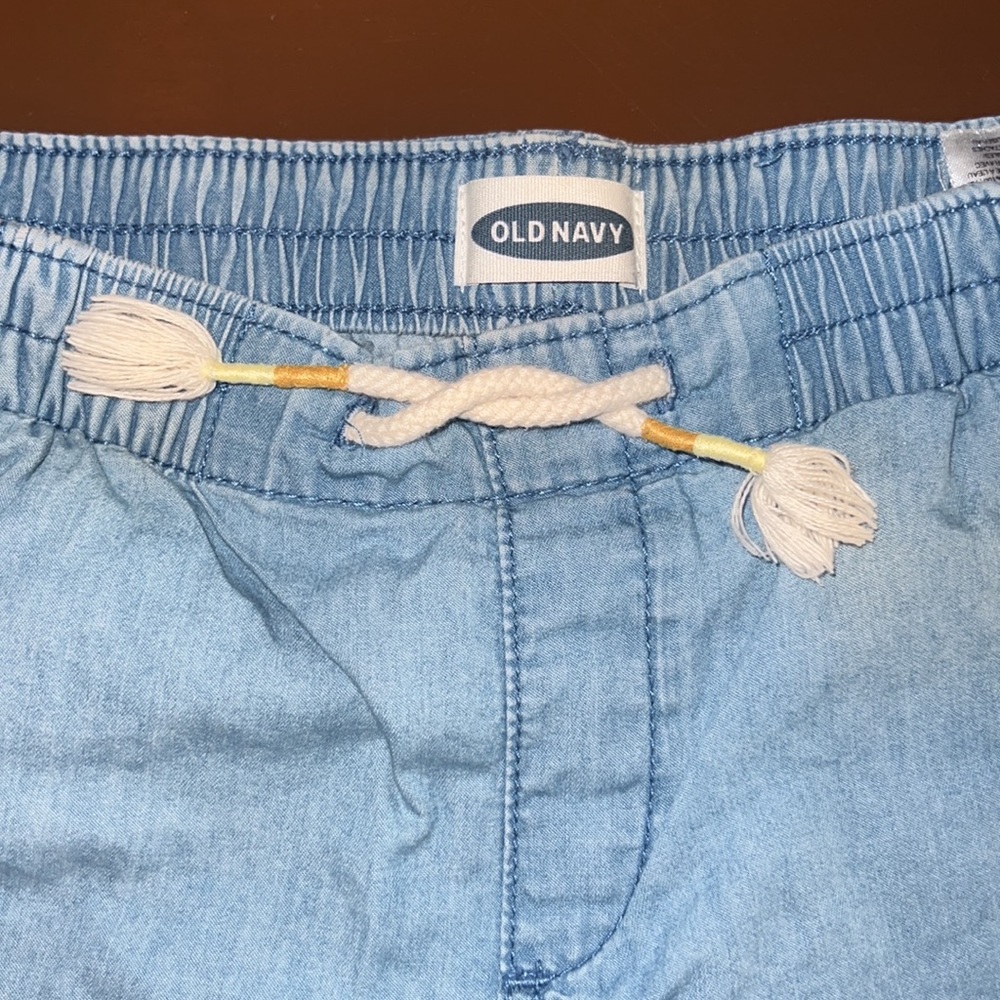 Girls pull-on shorts size 14 - Picture 2 of 5